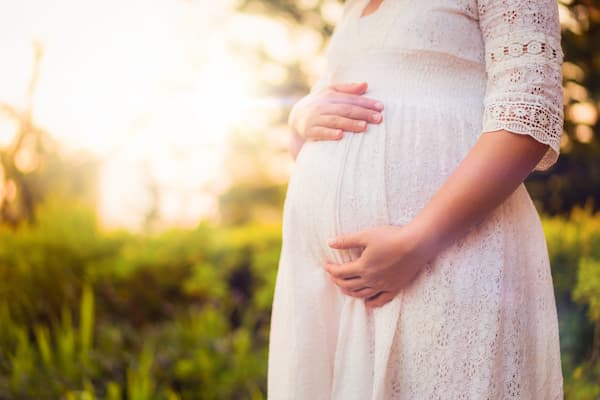 妊娠中の女性